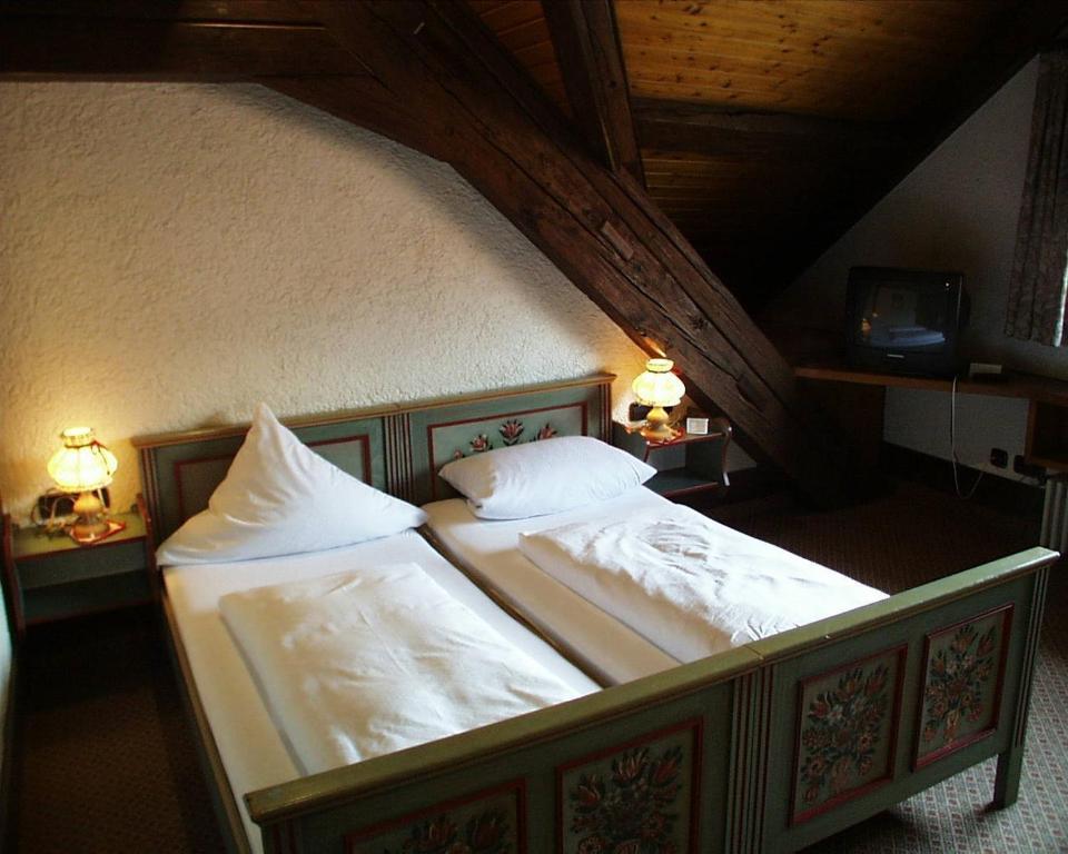 Landgasthof Hirschen Albbruck الغرفة الصورة